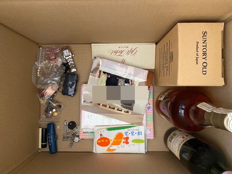 火災後の現場で無事だった貴重品やお酒
